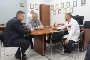 Алексей Куринный оценил работу сельских медучреждений Приамурья
